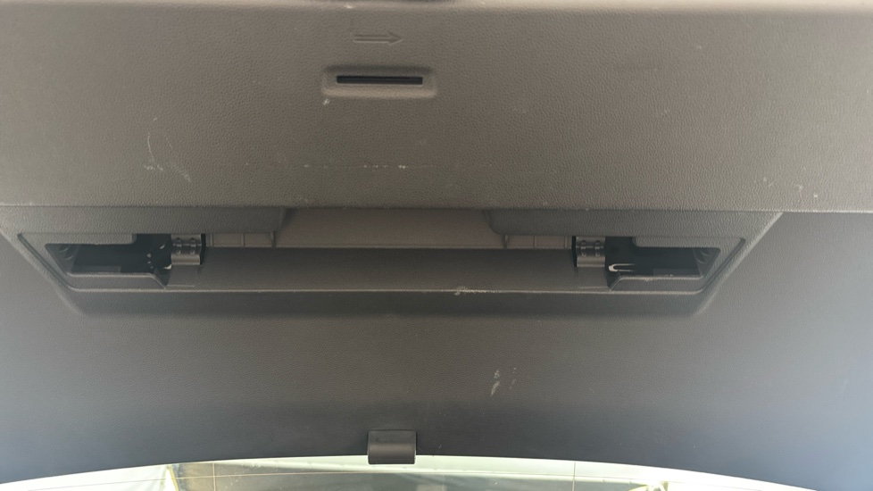 VOLKSWAGEN GOLF Scuff