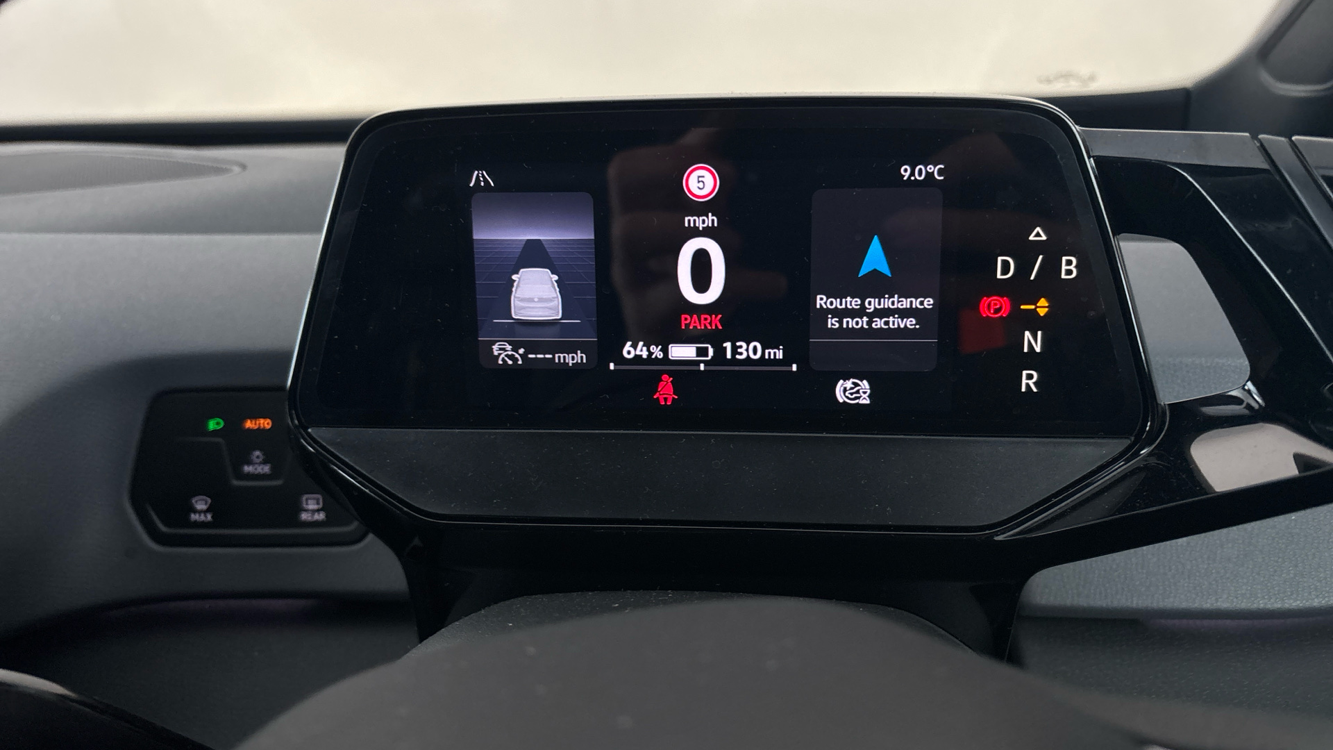 4020821 150kW Life Pro Performance 58kWh 5dr Auto