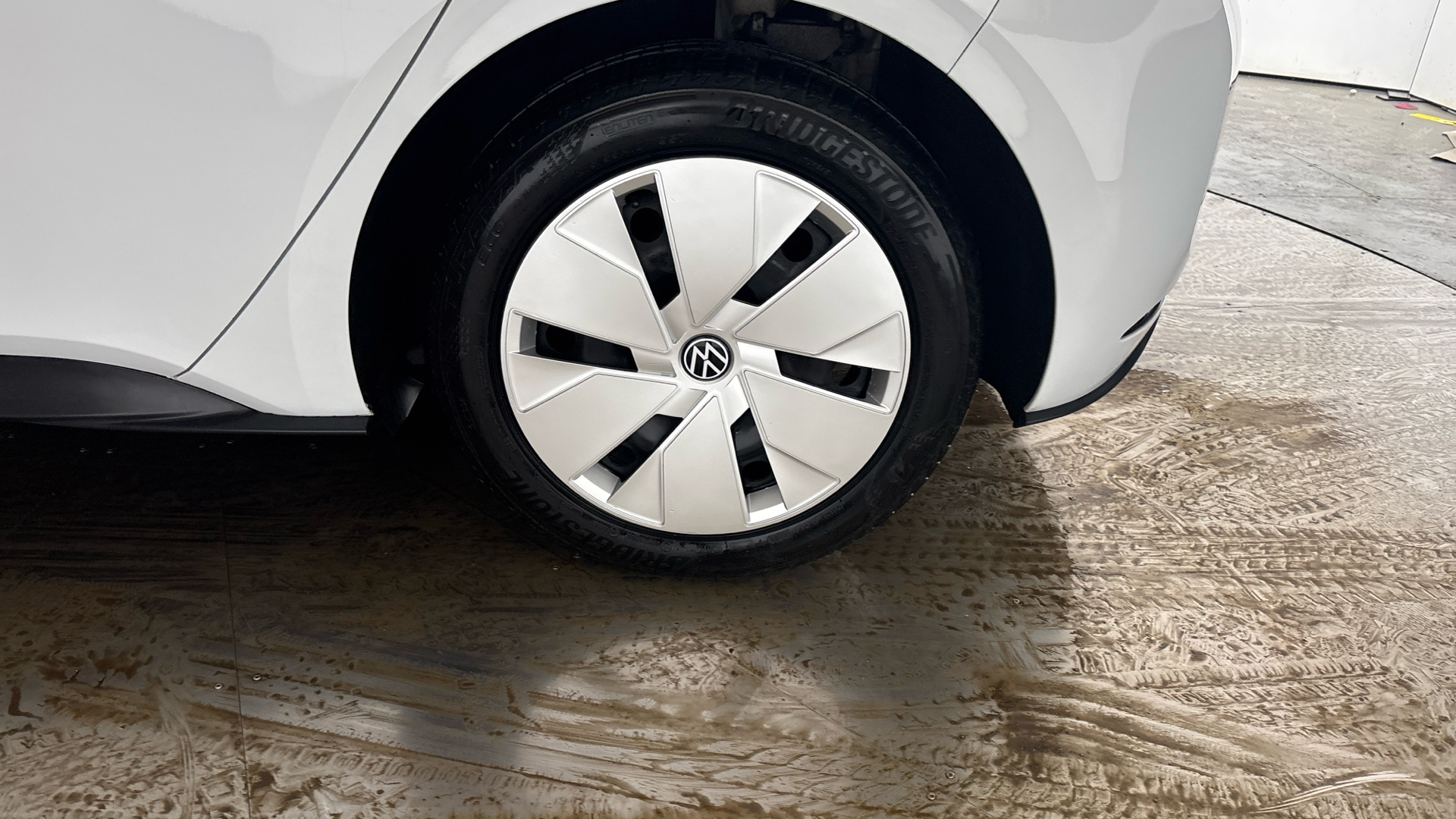 4020821 150kW Life Pro Performance 58kWh 5dr Auto