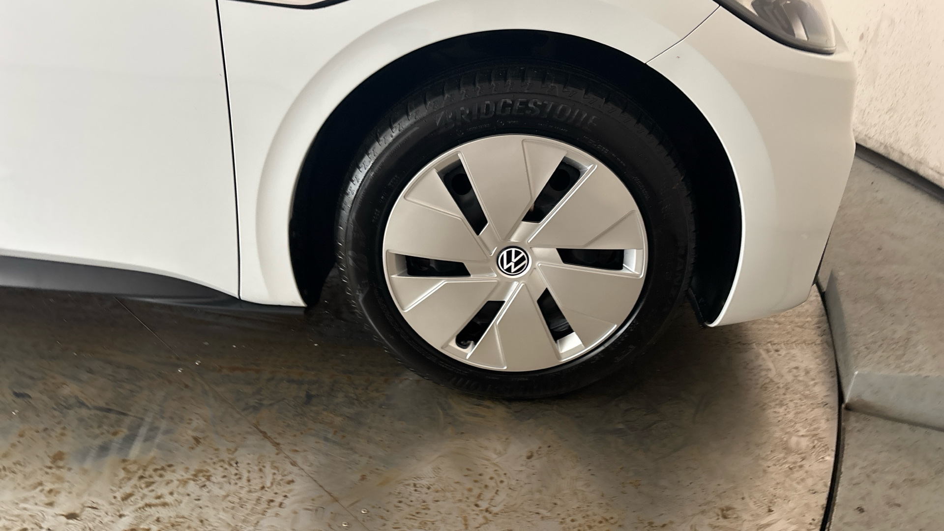 4020821 150kW Life Pro Performance 58kWh 5dr Auto