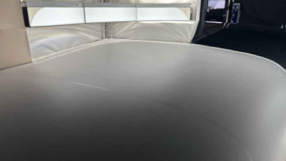 MINI HATCHBACK Scratches