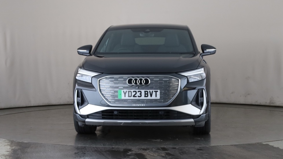AUDI Q4 Image 8