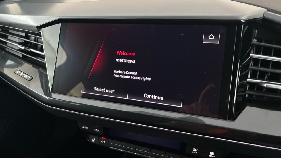 AUDI Q4 Image 12