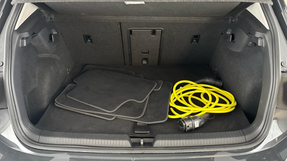 VOLKSWAGEN GOLF Image 15