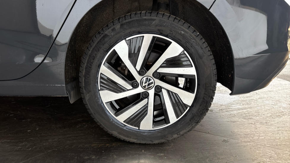 VOLKSWAGEN GOLF Image 18