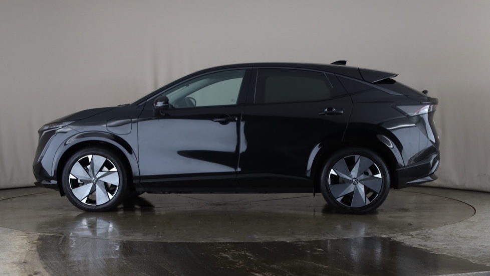 NISSAN ARIYA Image 2