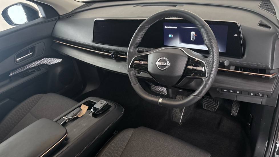 NISSAN ARIYA Image 9