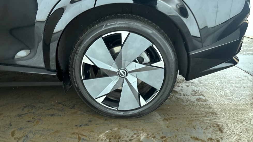 NISSAN ARIYA Image 18