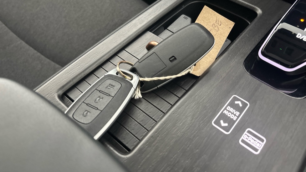 NISSAN ARIYA 2 keys