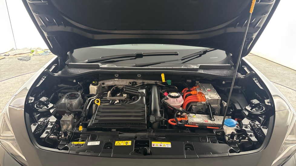 CUPRA FORMENTOR Image 16