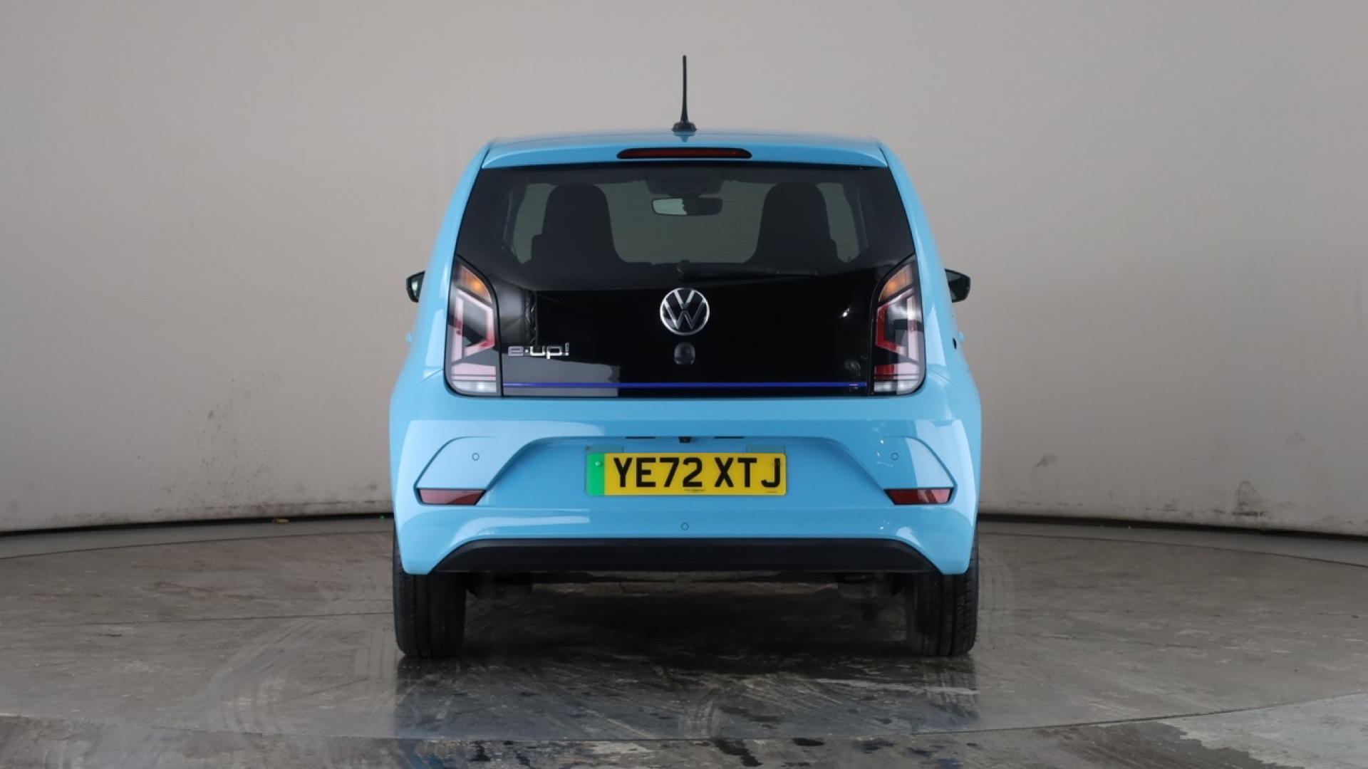 4020832 60kW E-Up 32kWh 5dr Auto