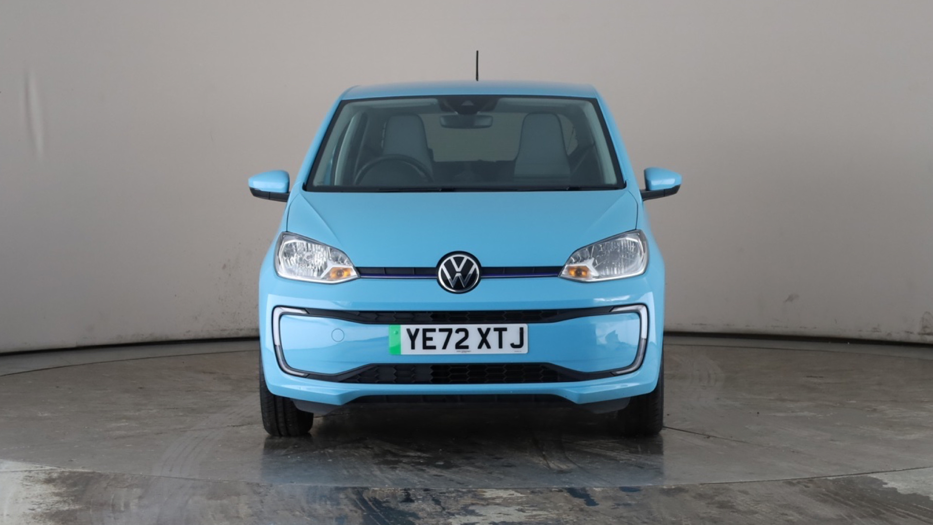 4020832 60kW E-Up 32kWh 5dr Auto