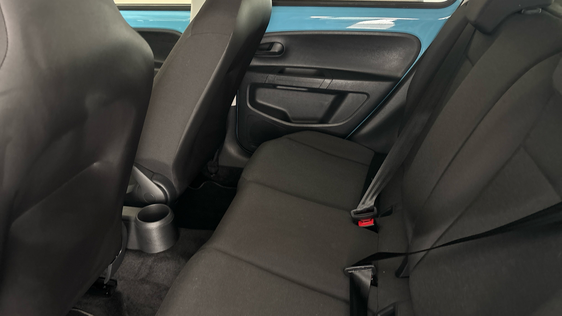 4020832 60kW E-Up 32kWh 5dr Auto