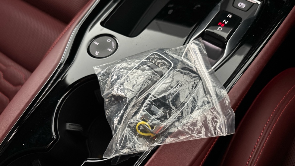 AUDI E-TRON GT 2 keys available