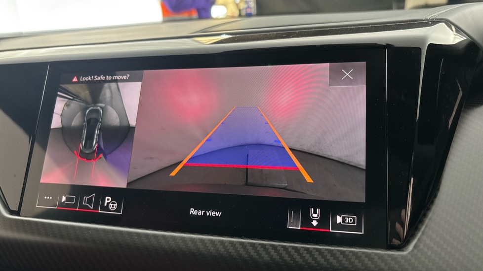 AUDI E-TRON GT Reverse camera