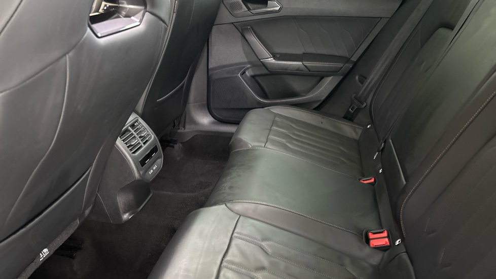 CUPRA FORMENTOR Image 14