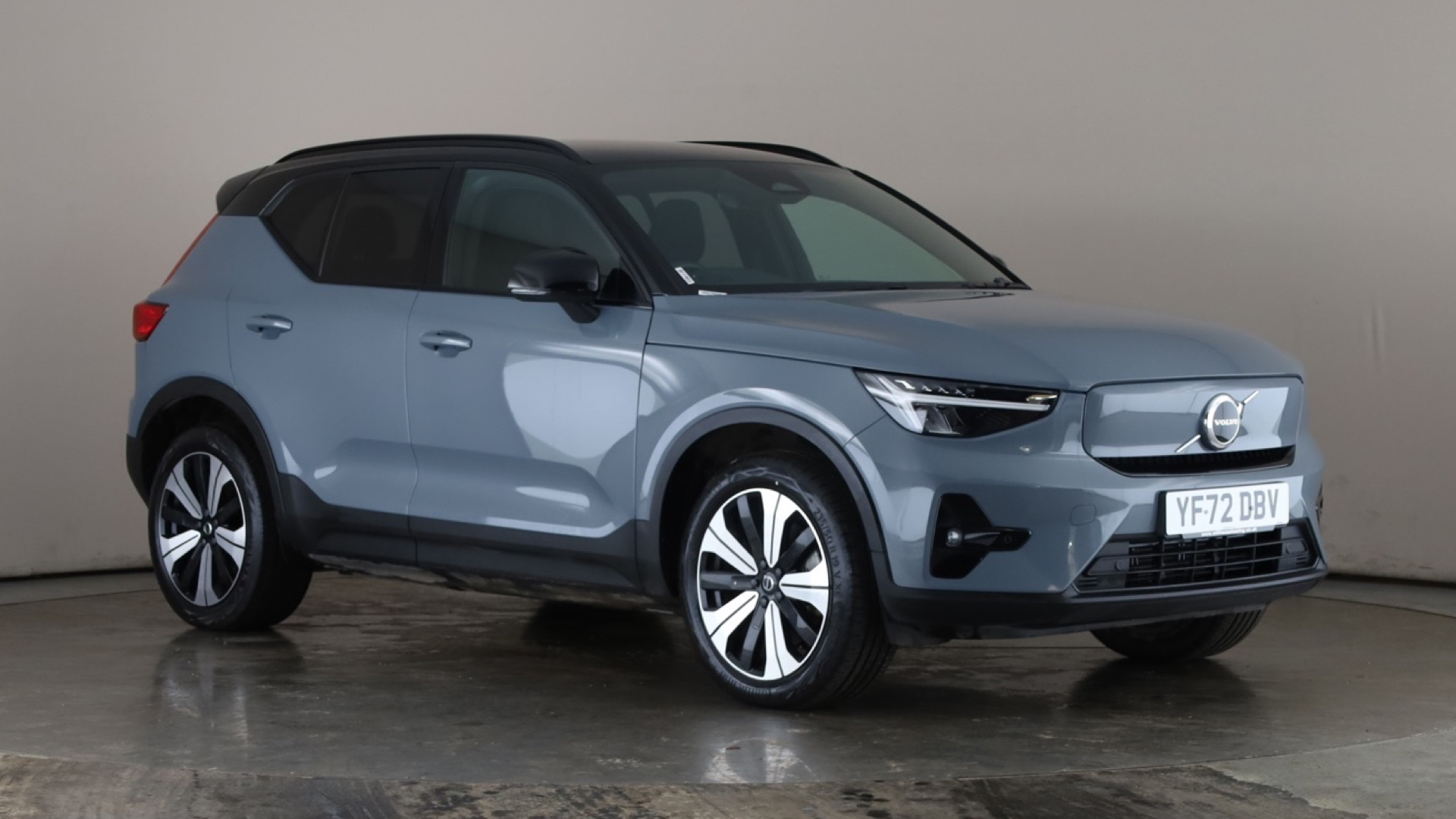 4027755 170kW Recharge Plus 69kWh 5dr Auto