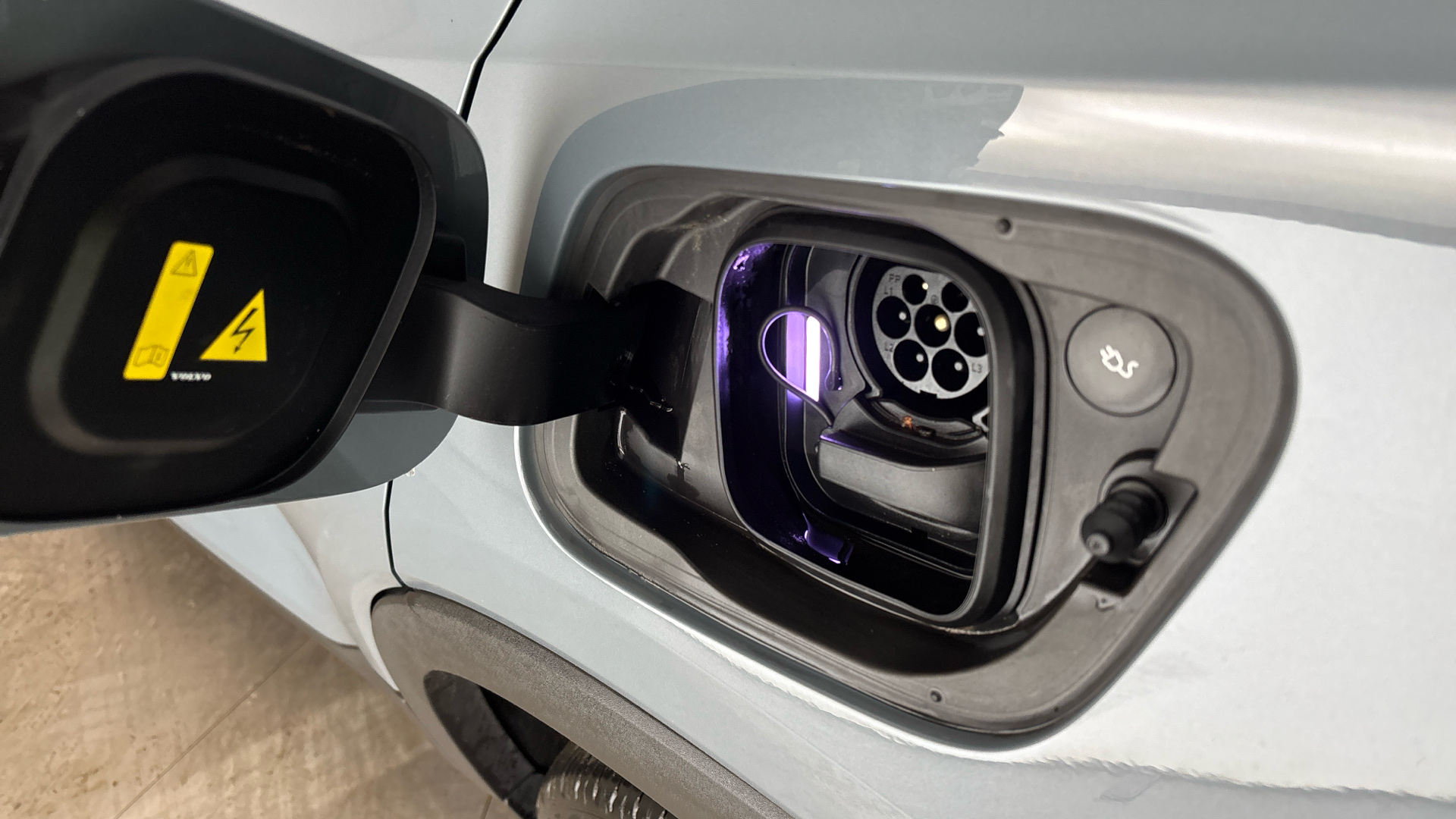 4027755 170kW Recharge Plus 69kWh 5dr Auto