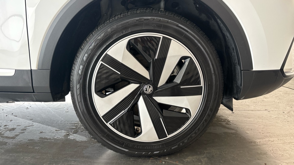 MG ZS Image 20