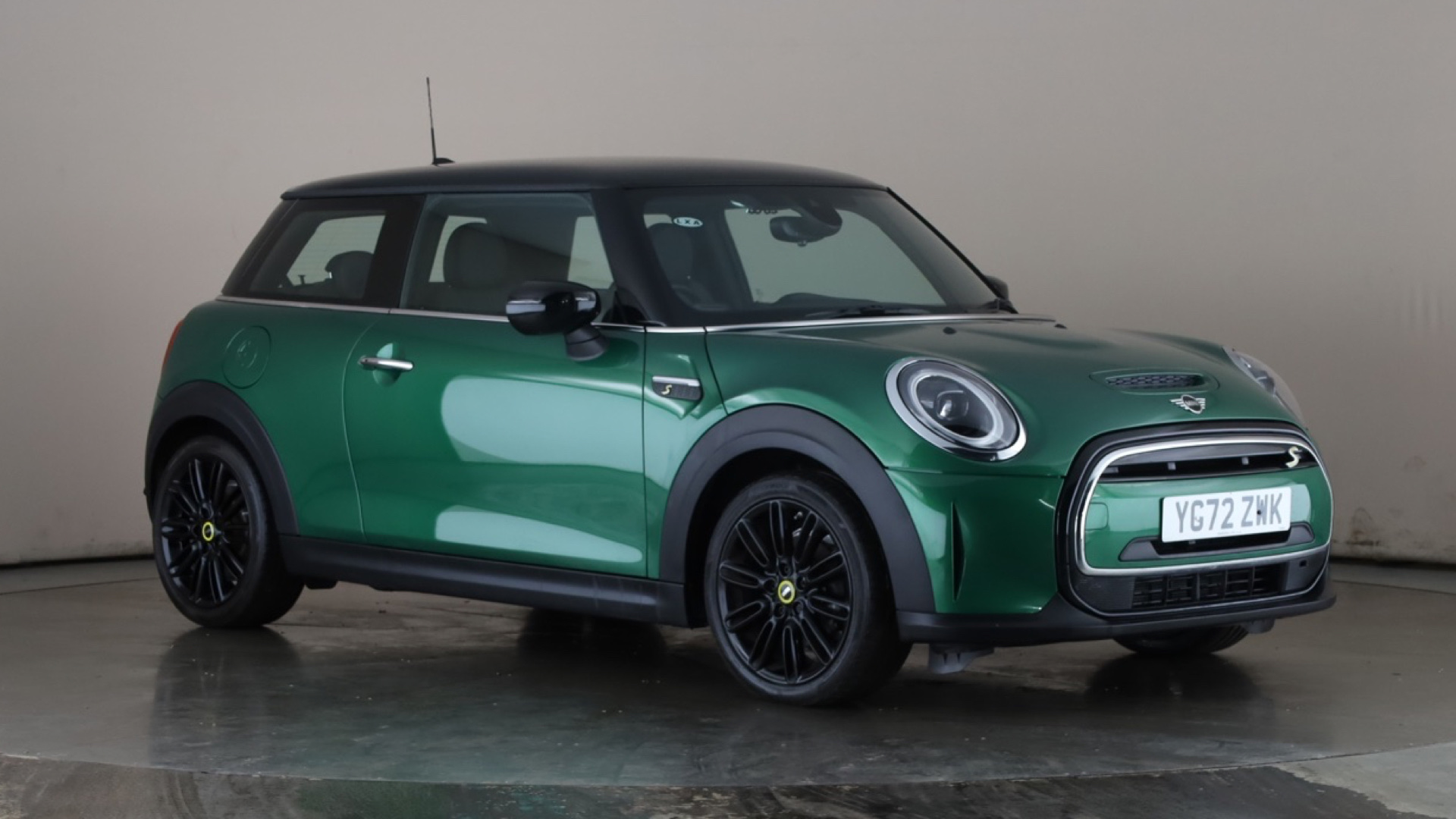 4027726 135kW Cooper S Level 2 33kWh 3dr Auto