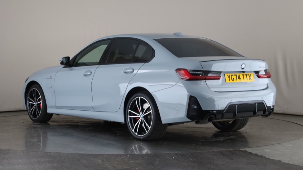 BMW 3 SERIES Image 3