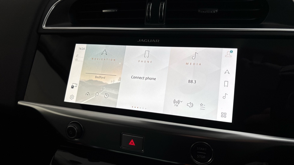 JAGUAR I-PACE Image 12