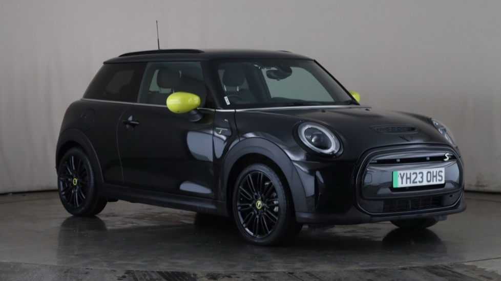 MINI HATCHBACK Image 7