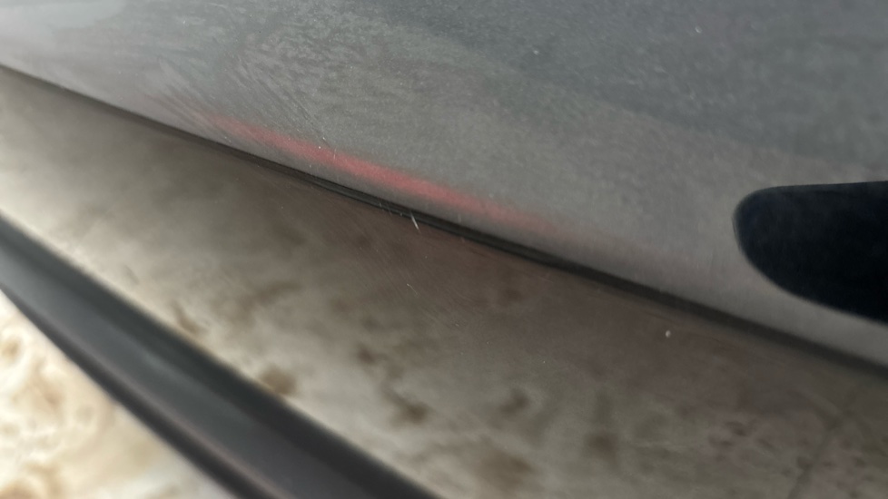 MINI HATCHBACK Scratches