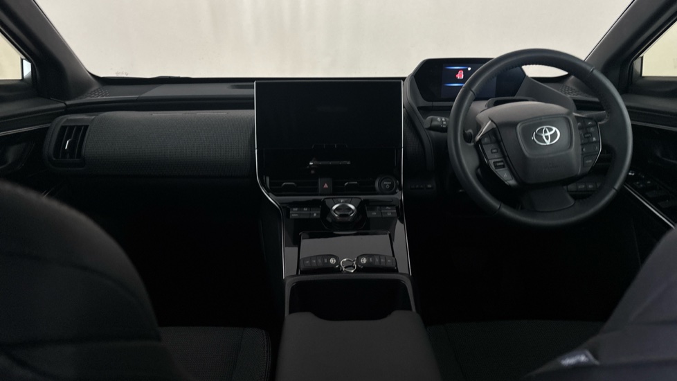 TOYOTA BZ4X Image 11