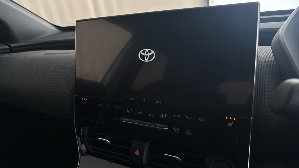 TOYOTA BZ4X Image 12