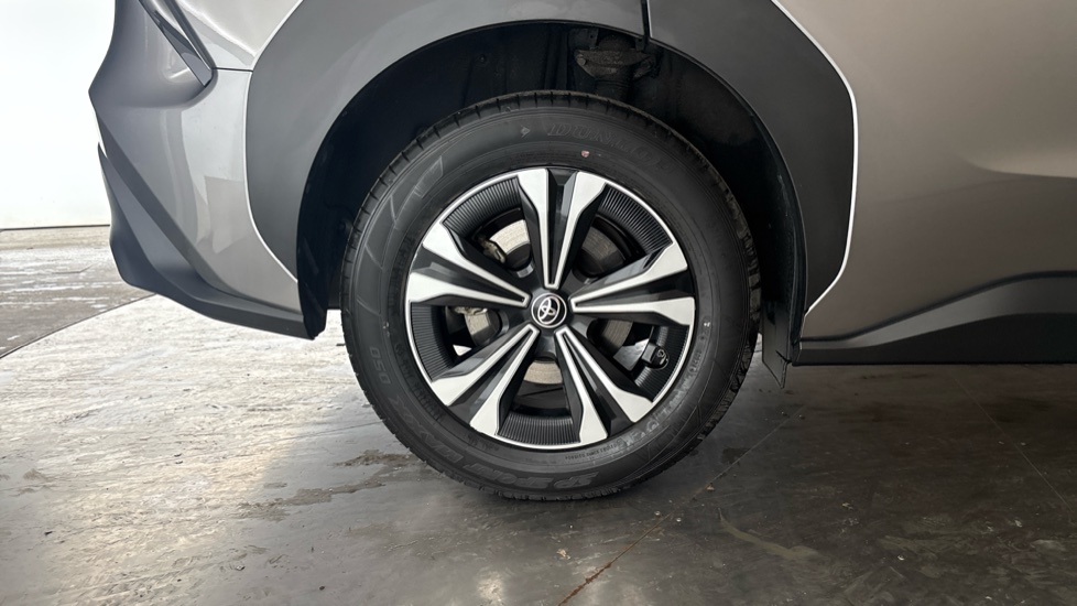 TOYOTA BZ4X Image 19