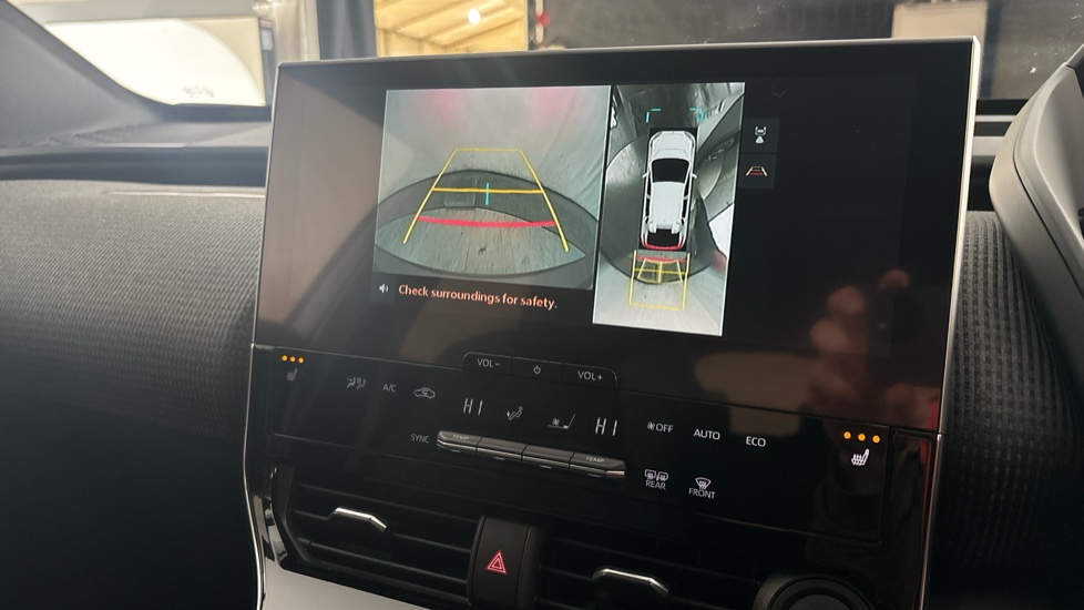 TOYOTA BZ4X reverse camera