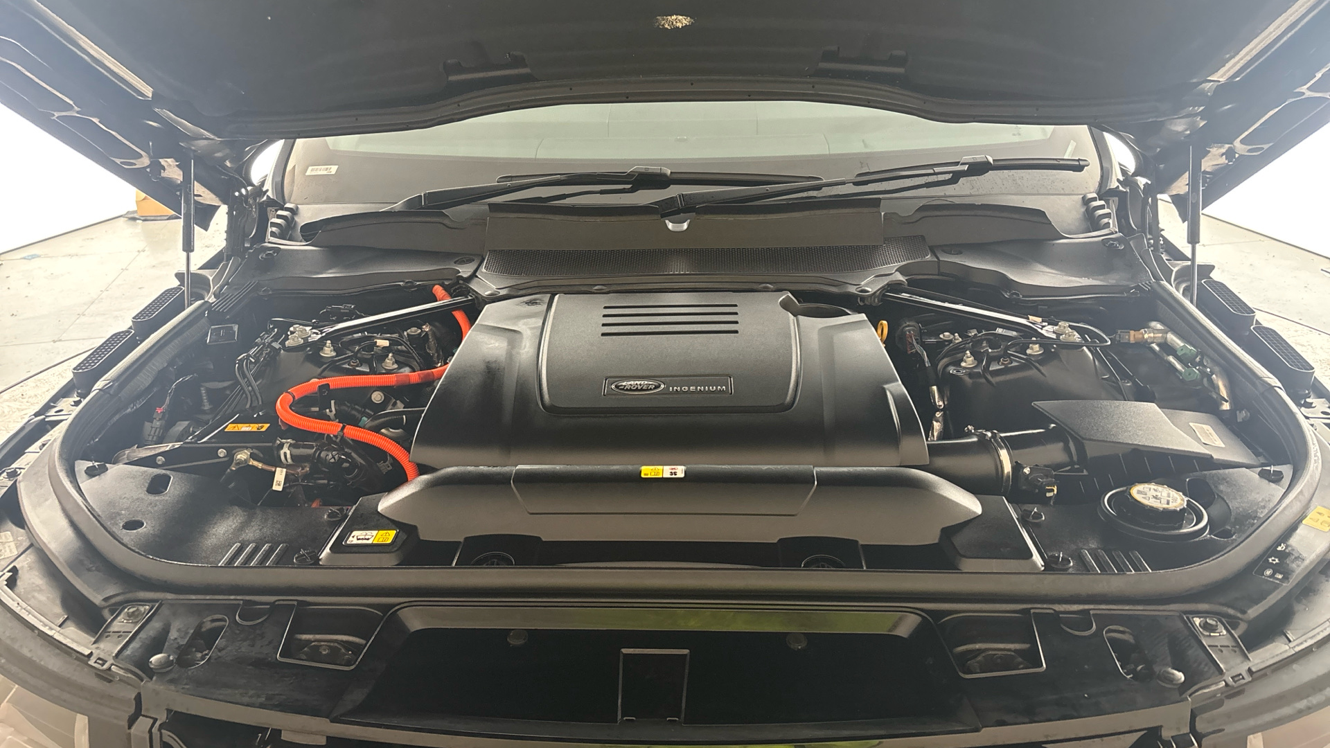 4020887 2.0 P400e HSE Dynamic Black 5dr Auto