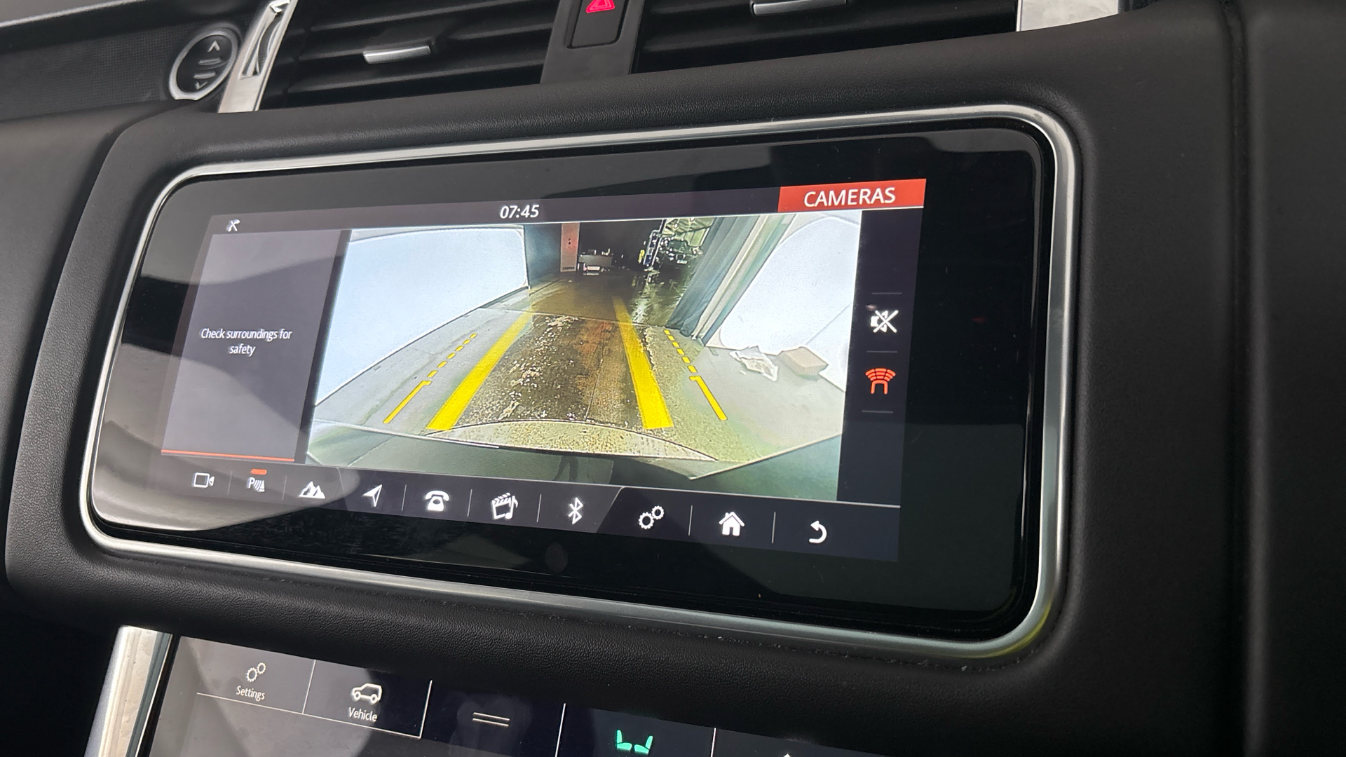 4020887 2.0 P400e HSE Dynamic Black 5dr Auto