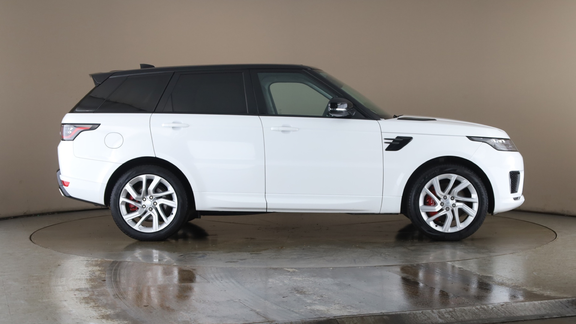 4020853 2.0 P400e HSE Dynamic 5dr Auto