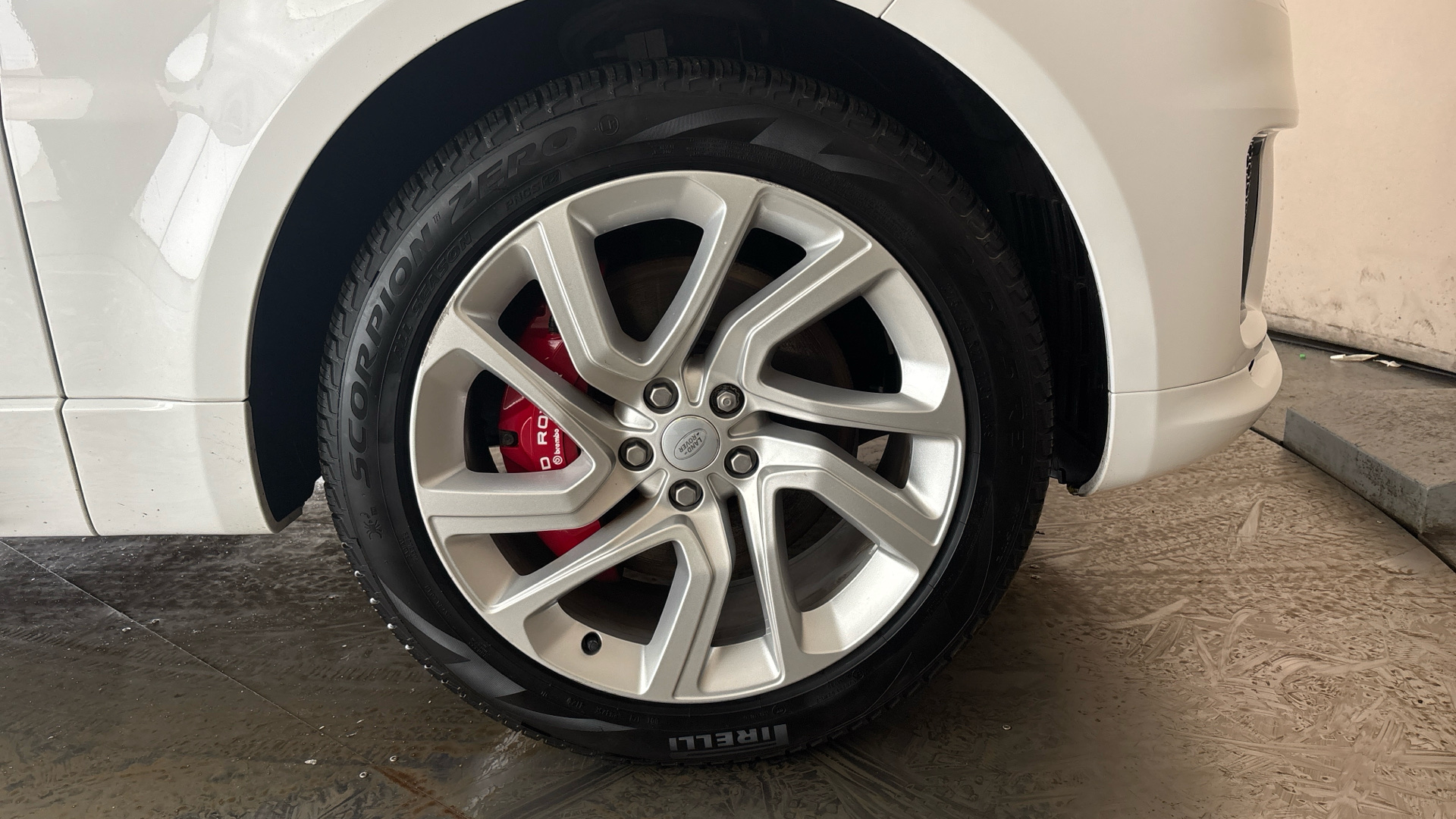 4020853 2.0 P400e HSE Dynamic 5dr Auto