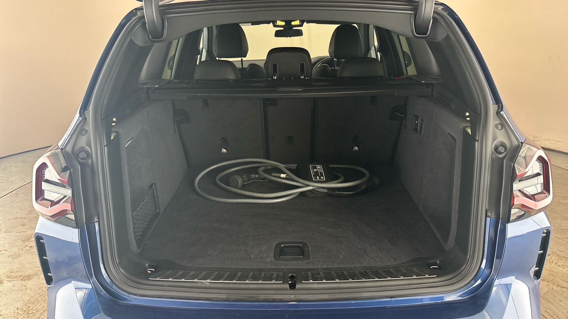 4027479 210kW M Sport Pro 80kWh 5dr Auto