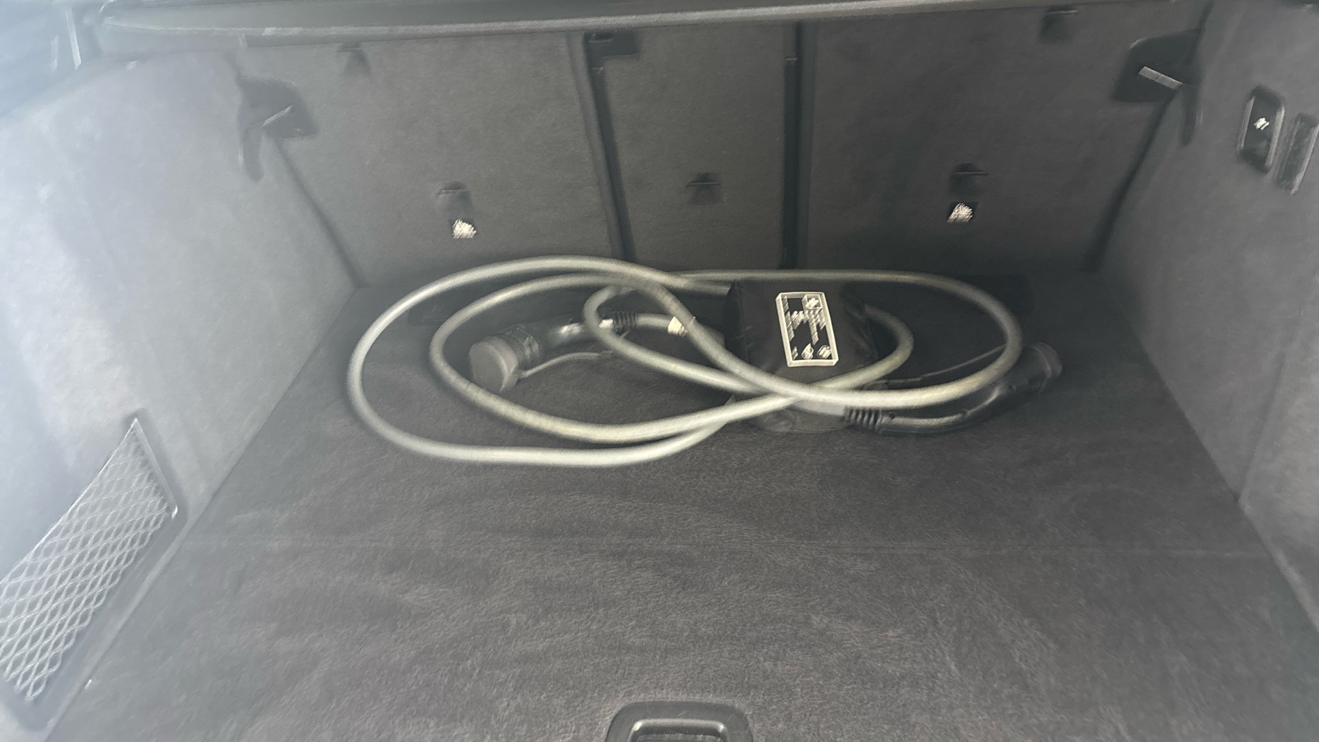 4027479 210kW M Sport Pro 80kWh 5dr Auto