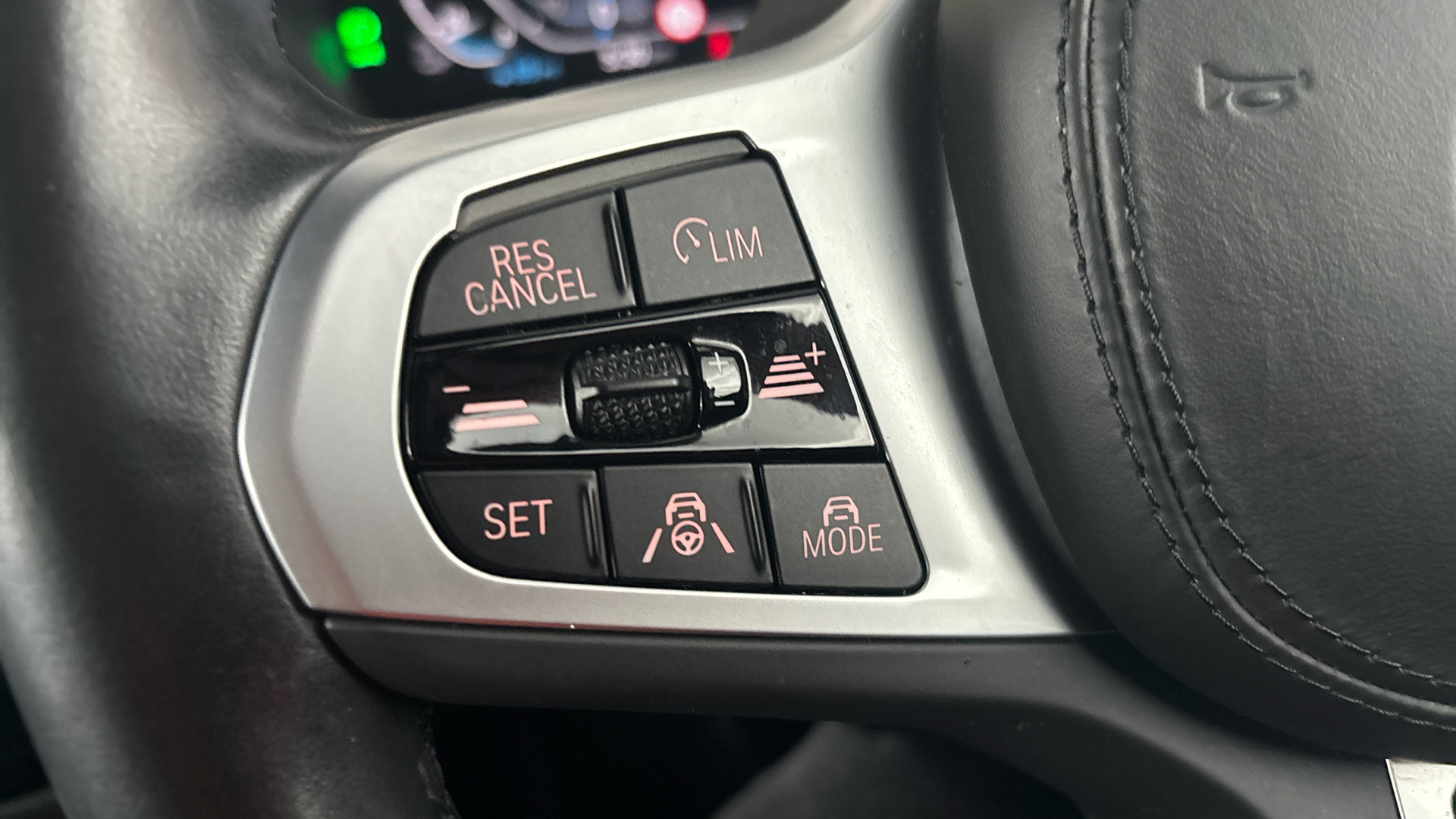 4027479 210kW M Sport Pro 80kWh 5dr Auto