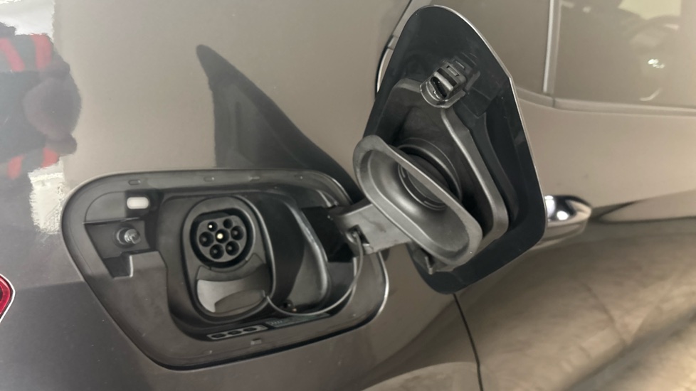 VOLKSWAGEN ID.3 HATCHBACK 150kW Family Pro Performance 58kWh 5dr Auto
