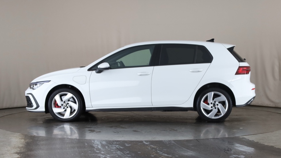 VOLKSWAGEN GOLF Image 2
