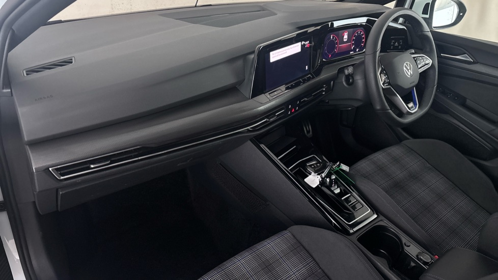 VOLKSWAGEN GOLF Image 10