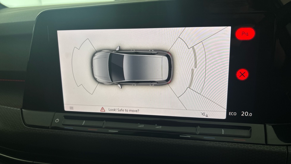VOLKSWAGEN GOLF reverse camera