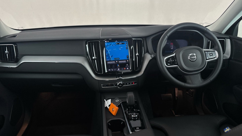 VOLVO XC60 Image 11