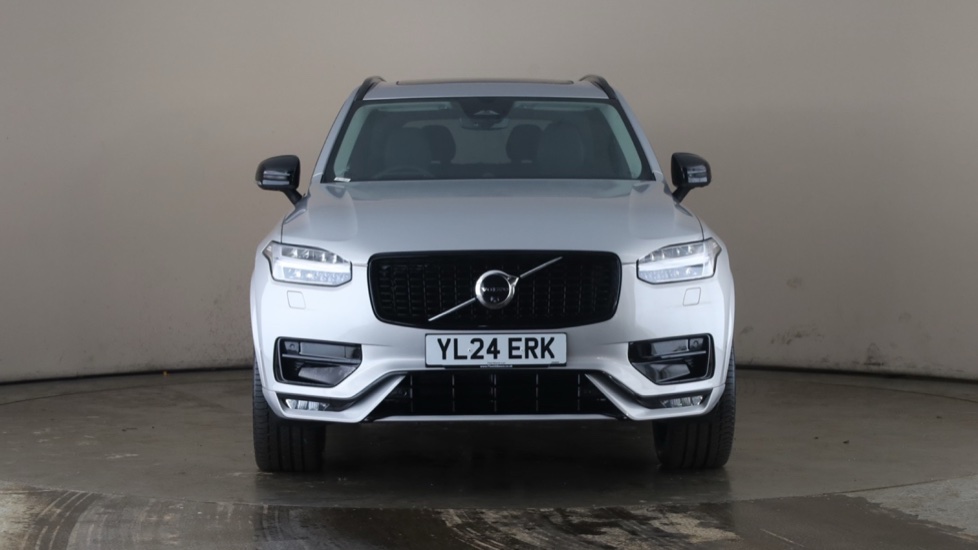 Volvo XC90 Image 8