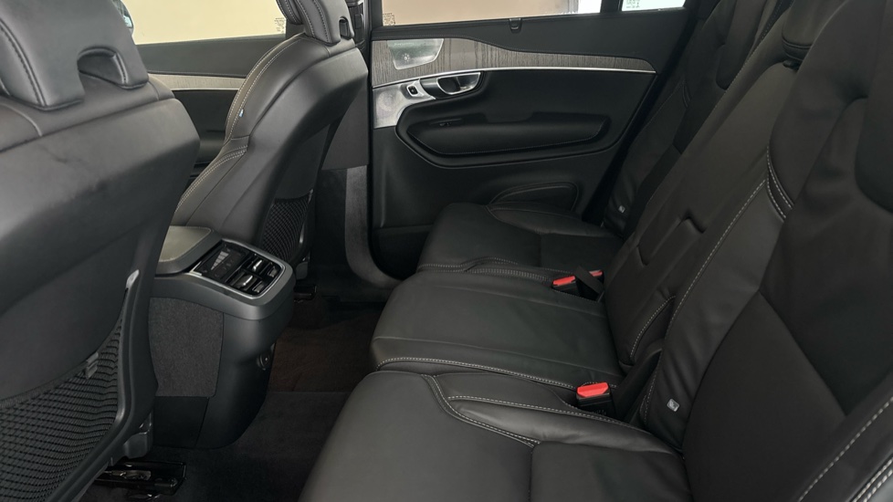 Volvo XC90 Image 14