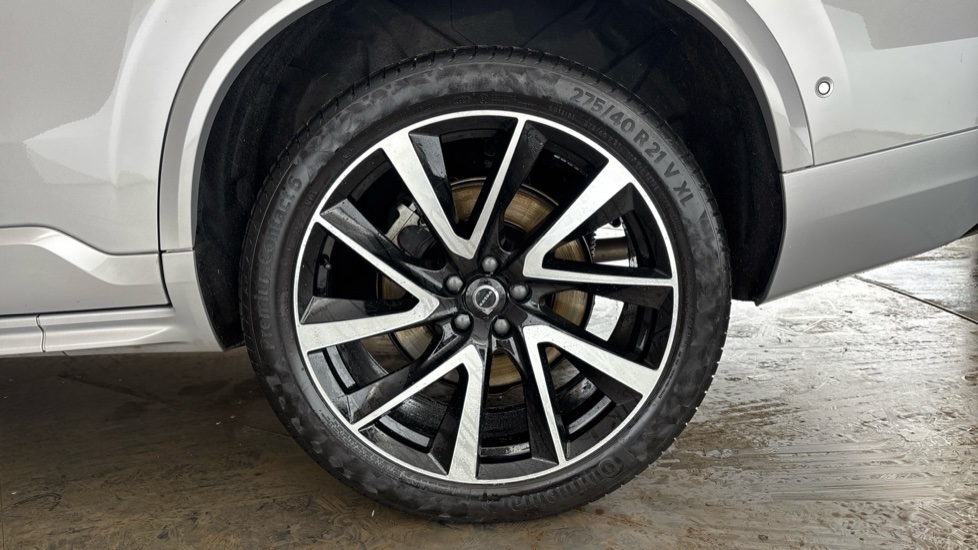 Volvo XC90 Image 18