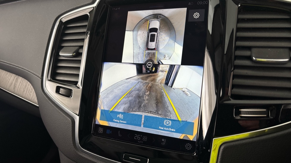 Volvo XC90 reverse camera
