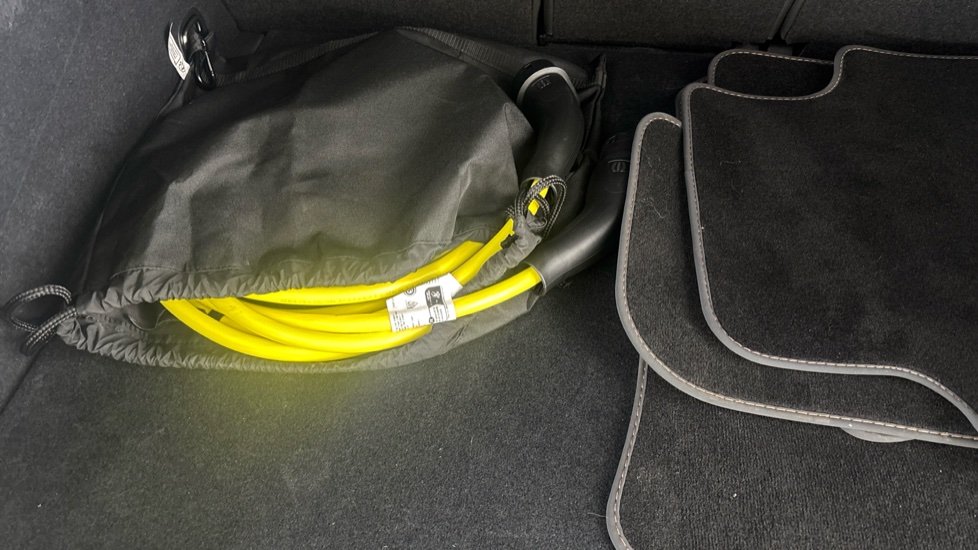 CUPRA TERRAMAR Image 22