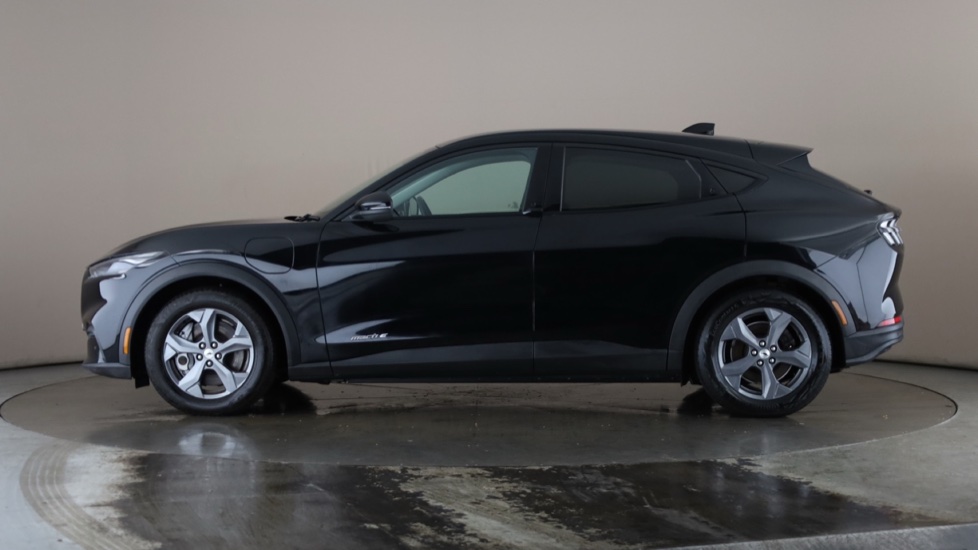FORD MUSTANG MACH-E ESTATE 198kW Standard Range 68kWh RWD 5dr Auto